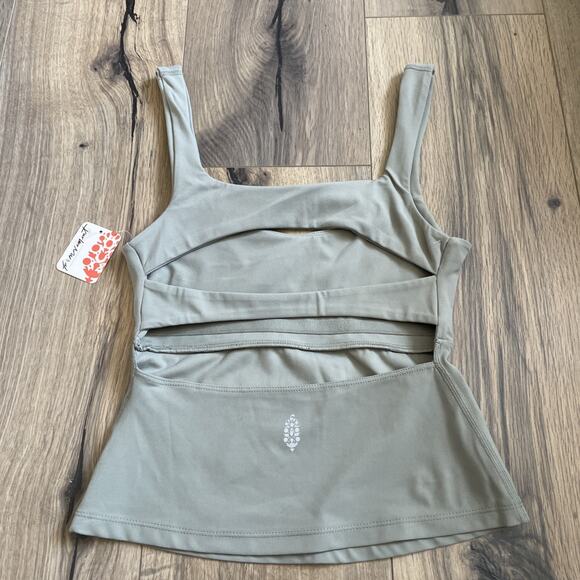 NEW Free People FP Movement Never Better Tank Top Size XS Scoop Neck Sage Stone - Picture 7 of 8
